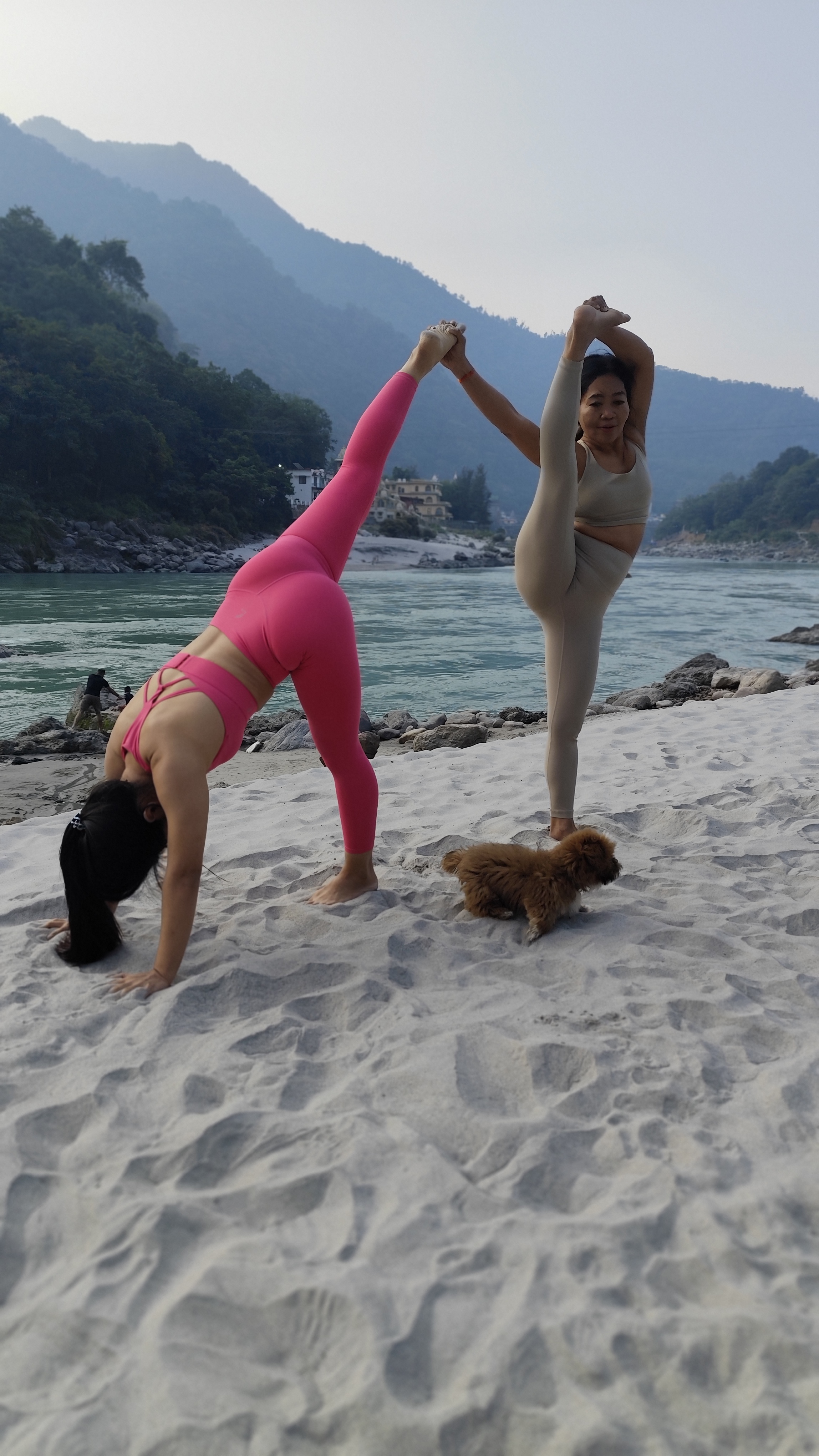 Learning yoga alignment